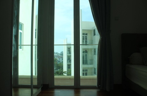 Batu Ferringhi Condo | Minimal & Cozy Holiday Stay