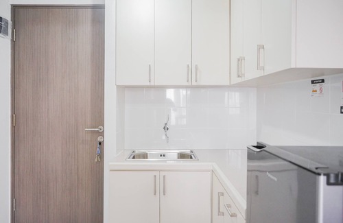 Pondok Aren Apartment | Minimalist 2BR at Emerald Bintaro Apartment