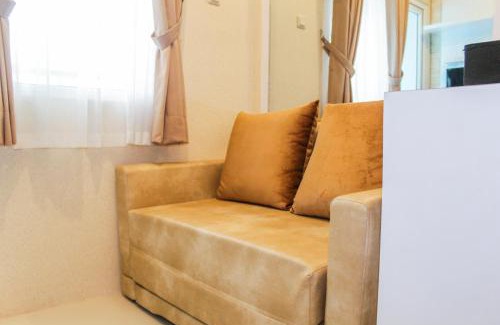 Rawasari Apartment | Minimalist and Homey 2BR Aparment at Green Pramuka near Mall By Travelio