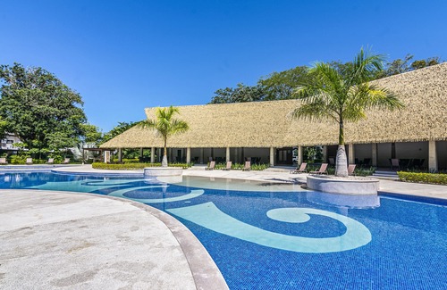 Jaco House | Minimalist Beach Oasis ~ Gated Community with Pool & Short Walk To Beach