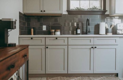 Conestoga House | Minimalist Paradise- 17 min to city, very peaceful
