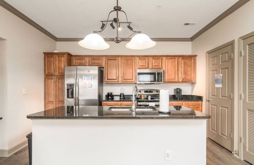 Indianapolis Apartment | Minimalistic 1BR Keystone