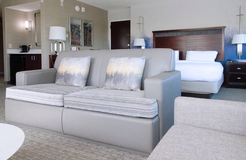 St. Louis Park Hotel | Minneapolis Marriott West