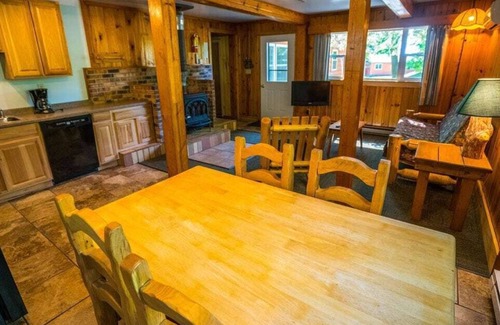 Puposky Cabin | Minnesota Family Lake Retreat - Minutes from Bemidji Activities