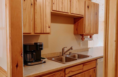 Puposky Villa | Minnesota Northwoods Group Retreat – Great for Large Families