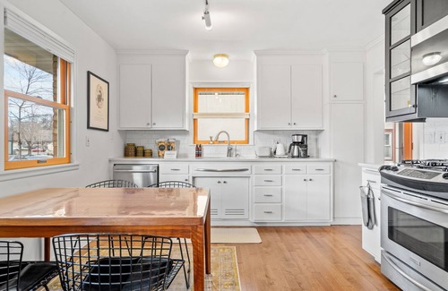Fulton House | MINNeSTAY* Hygge House | Sauna