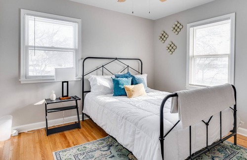 Richfield House | MINNeSTAY* Kaleidoscope Korner | Modern