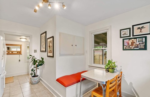 Northeast Minneapolis House | MINNeSTAY* Musee Northeast | Arts District