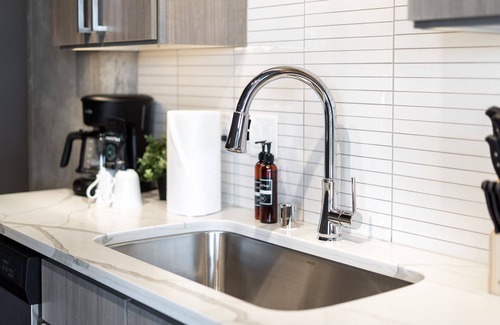 Warehouse District Apartment | MINNeSTAY* Sable 301 | Studio