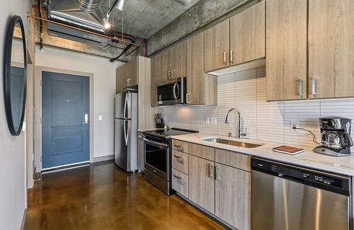 Warehouse District Apartment | MINNeSTAY* Sable 308 North Loop
