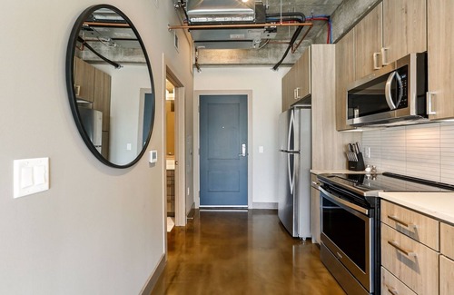 Warehouse District Apartment | MINNeSTAY* Sable 308 North Loop
