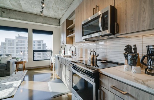Warehouse District Apartment | MINNeSTAY* Sable 506 One Bedroom | North Loop