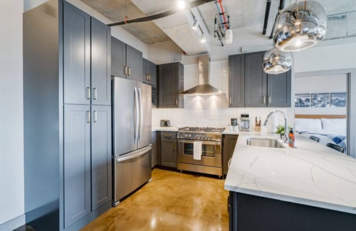 Warehouse District Apartment | MINNeSTAY* Sable 705 - Two Bedroom | Skyline View