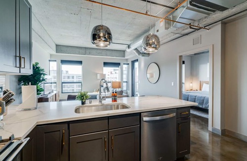 Warehouse District Apartment | MINNeSTAY* Sable 705 - Two Bedroom | Skyline View