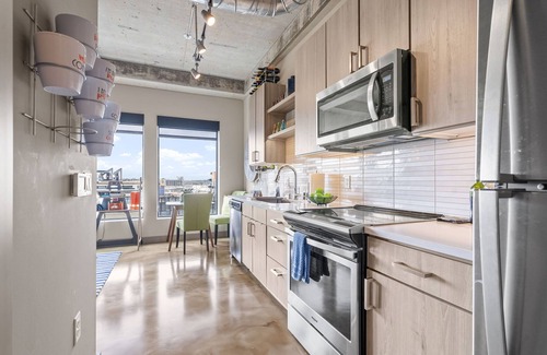 Warehouse District Apartment | MINNeSTAY* Sable 804 - One Bedroom