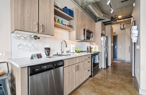 Warehouse District Apartment | MINNeSTAY* Sable 804 - One Bedroom