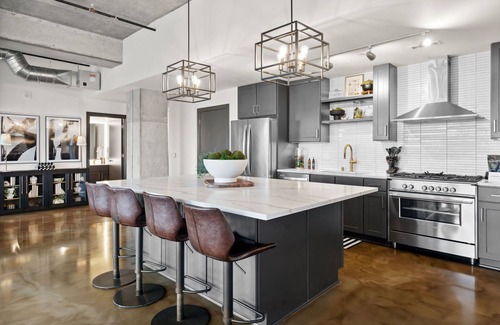 Warehouse District Apartment | MINNeSTAY* Sable 902 - Penthouse | North Loop | Skyline Balcony | Target Field