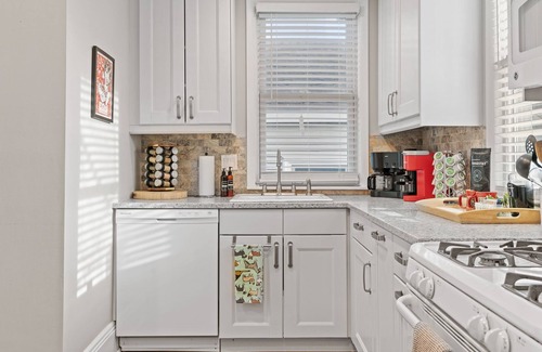 Linden Hills House | MINNeSTAY* The Linden House