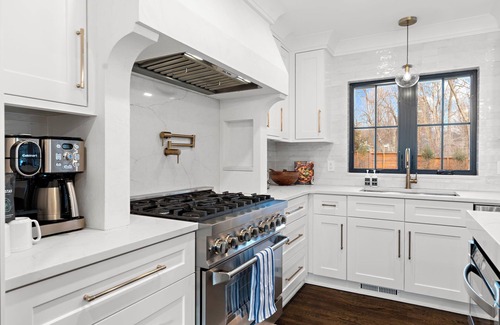 Wayzata House | MINNeSTAY* Wayzata Cove | Minnetonka