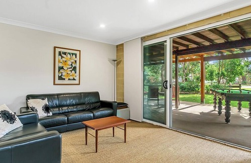 Minnie Water House | MINNIE HAHA: 3 BR, 1.5 BA House in Minnie Water, Sleeps 8