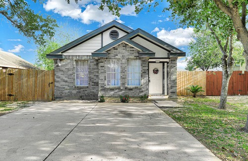 McAllen House | Mins From Mcallen House, Great Neighborhood! Great House!