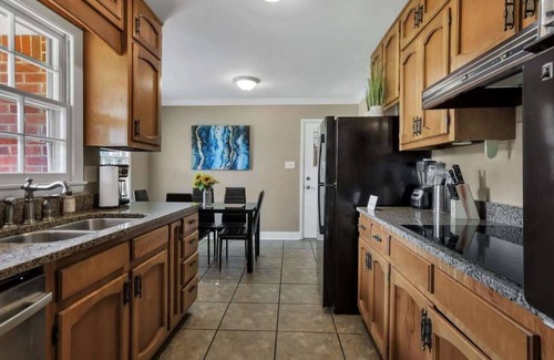 Madison House | Mins to Downtown & Arsenal w/Pool - The Retro Pad