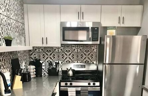 Shaw Apartment | Mins to Forest Park, Soulard | Studio W&D+Parking