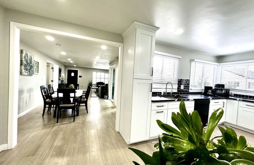 North Arroyo House | Mins To Pasadena Charm And Rose Bowl