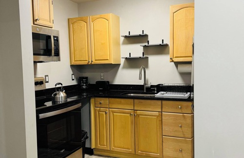 Bethany Apartment | Minutes from New Haven! Safe, spacious, quiet & unique accommodation for all!