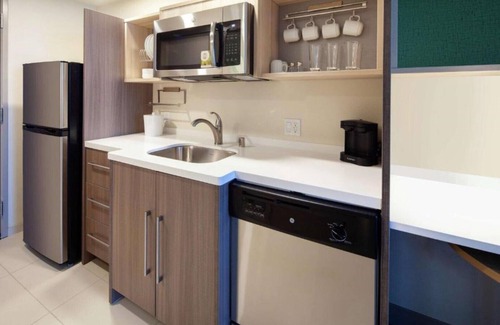 Alameda House | Minutes from Oakland International Airport !