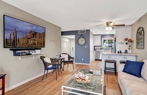 Town And Country Scottsdale Condo | Minutes from Old Town, renovated & private single story, pool outside the door.