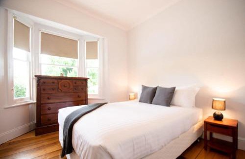 West Launceston House | Minutes from the CBD Cafes and Cataract Gorge