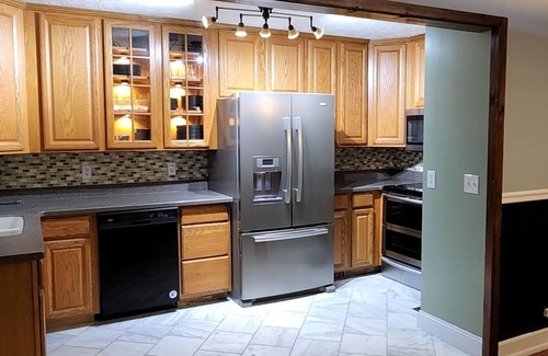 Sandusky House | Minutes to Cedar Point, newly remodeled 4 bedrooms.