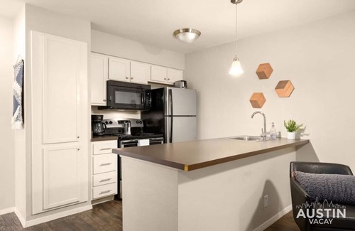 Zilker Apartment | Minutes to Zilker + Barton Springs & Free Parking