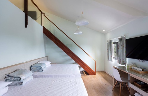 Lugu Bed & Breakfast | Minzu Hotel