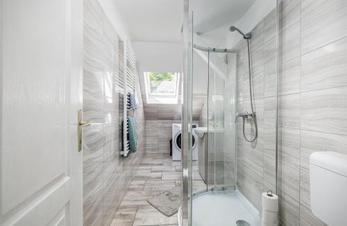 Erzsebetfalva House | Mira Nest - Budapest City