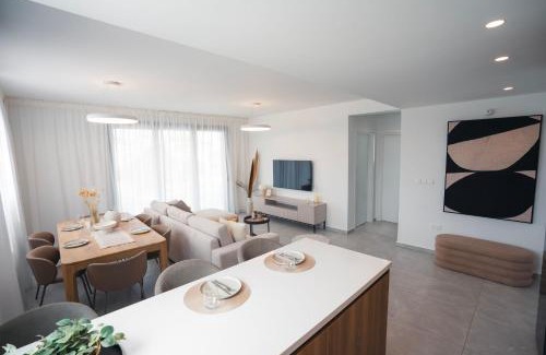 Paphos Apartment | Mira Paphos - 2bdr Apt with Private Terrace