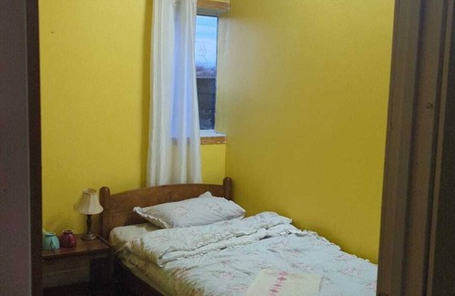 Lac Ste. Anne County House | Miracle comfy and cozy stay