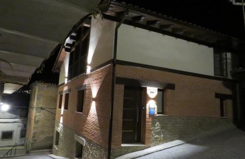 Mombeltran Apartment | Miragredos