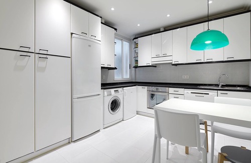 Gros Apartment | Mirakruz H by FeelFree Rentals
