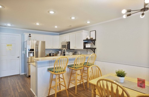 Camdenton Condo | Miramar 245-2B - Updated Waterfront Condo!