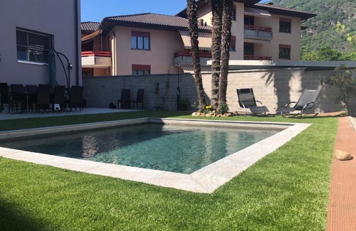 Arcegno Apartment | Miranda, Modern Duplex, Garden, Swimming Pool, Parking