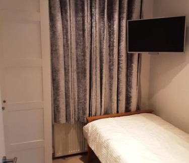 Gillingham House | Mirandas Place