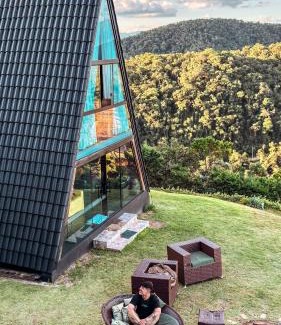 Monteiro Lobato Cabin | Mirante 45 - O Chalé mais alto do Brasil, localizado a 24km de Campos do Jordão