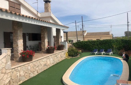 Costa Dorada House | Mirariu