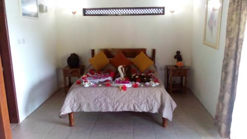 Anse Volbert Village House | Mirella Villa
