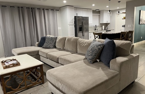 Tucson House | MIREY Casa de la Vista: Family-Friendly Home & Inviting Outdoors