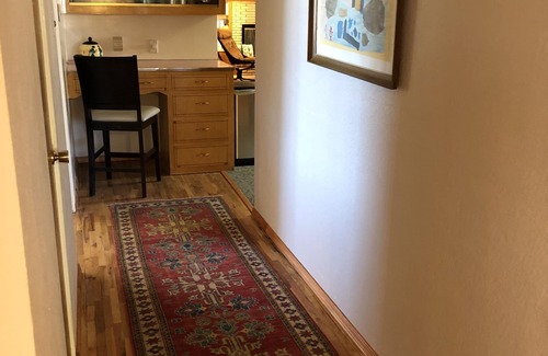 Farmington House | Miriam's Guest House