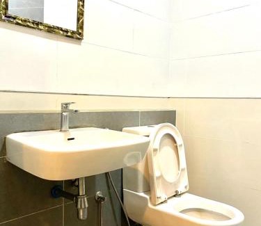 Miri Apartment | MiriTimesSquare DAJ6 Free Wi-Fi