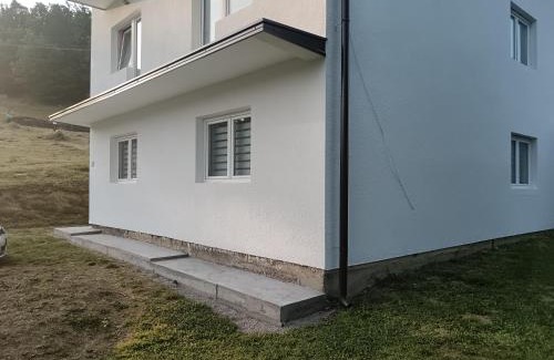 Bajina Basta House | Mirni Raj
